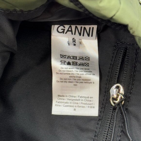 🆕 GANNI 🧿 NWT Recycled Tech Backpack, Kalamata Green & Purple/Pink - Picture 11 of 11
